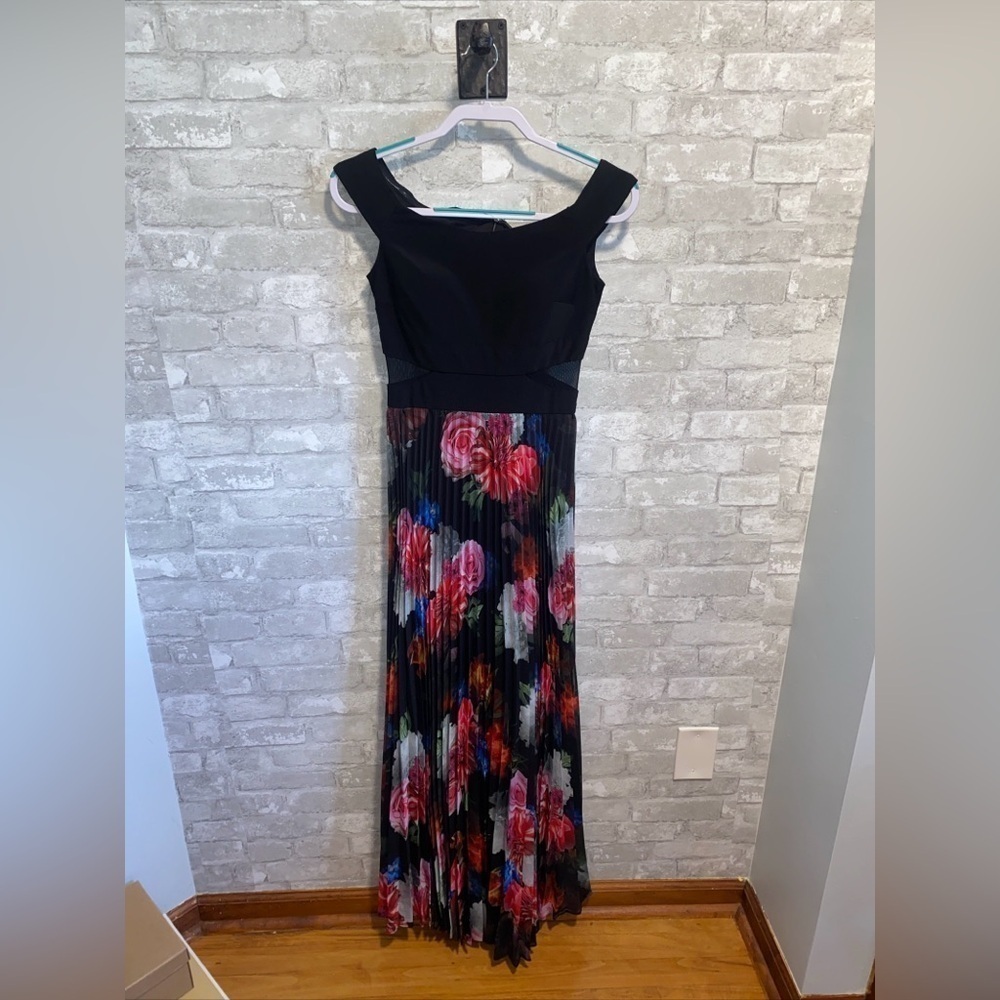 AQUA Dresses-Women Formal Black Floral Chiffon Long Gown